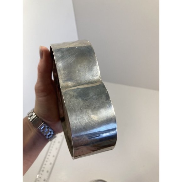 Vintage Silver Tone Heart Shaped Box with Gold Tone Bow Made in Hong Kong - Picture 8 of 11